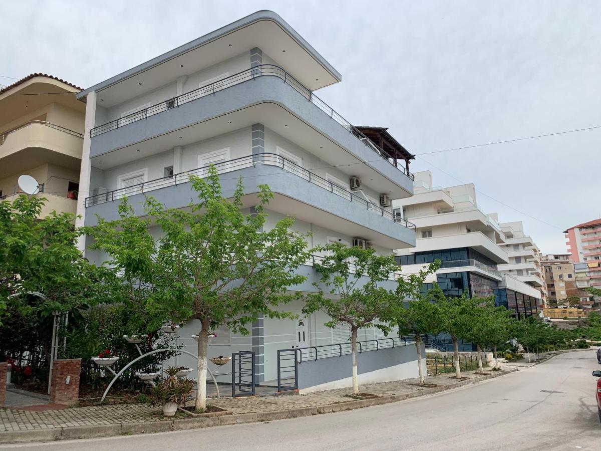 Maxus Apts Sarande Exterior photo