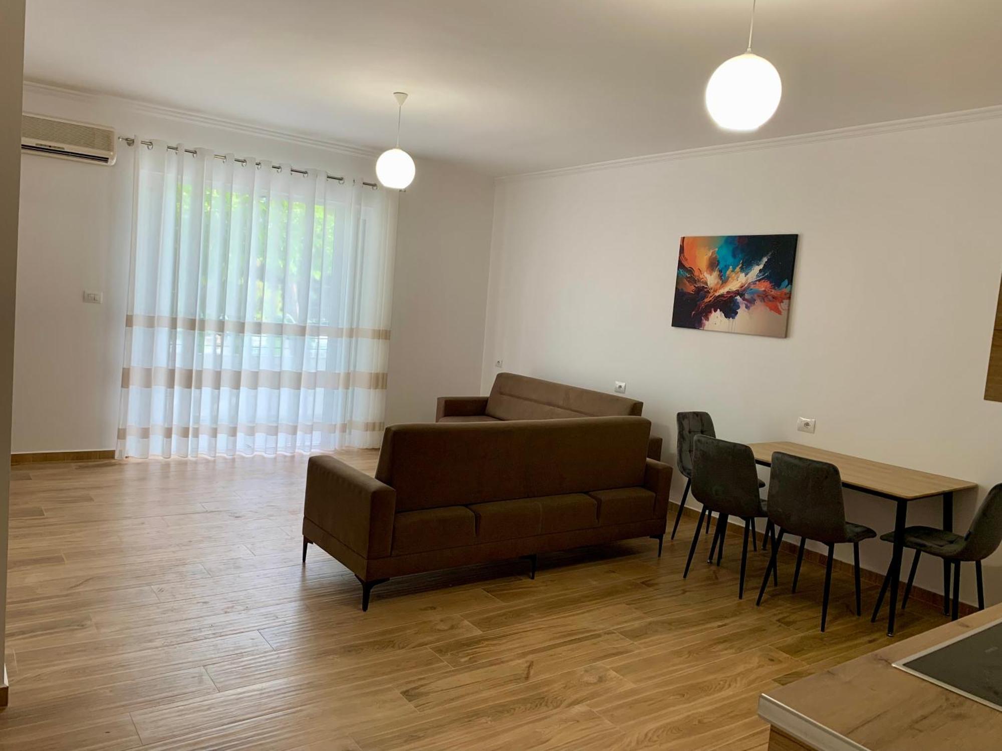 Maxus Apts Sarande Exterior photo